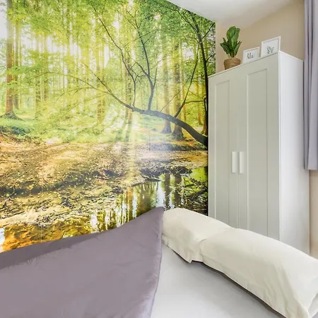 Studette La Forêt Enchantée Rer C *